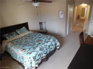 Photo #5: 2482381 Listing 