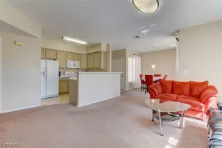 Photo #1: 2482410 Listing