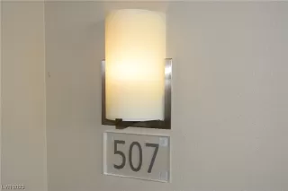 Photo #1: 2482414 Listing 