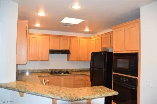 Photo #4: 2482414 Listing 