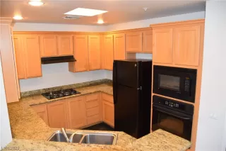 Photo #5: 2482414 Listing 