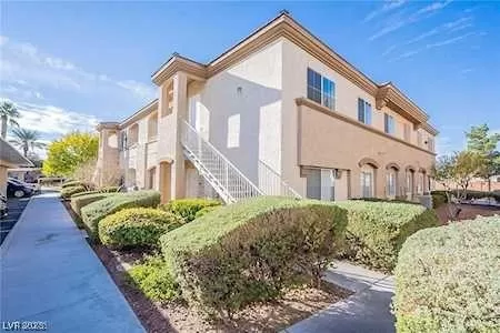 MLS: 2482417 Condo For Sale