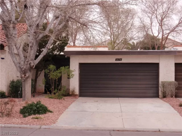 MLS: 2482450 Condo For Sale