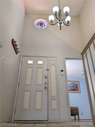 Photo #3: 2482479 Listing