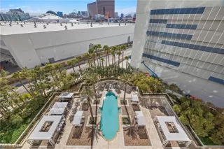 Photo #2: 2482495 Listing 