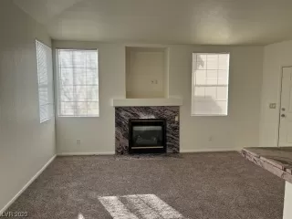 Photo #4: 2482500 Listing 