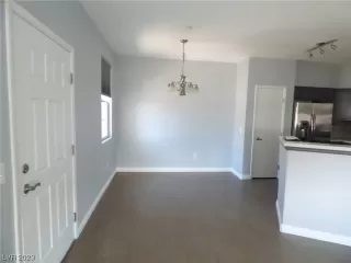 Photo #4: 2482550 Listing 