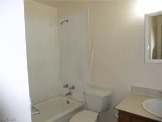 Photo #6: 2482573 Listing 