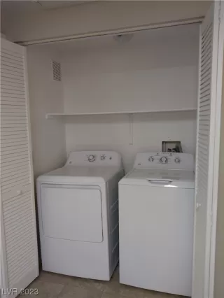 Photo #1: 2482574 Listing 