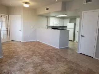 Photo #4: 2482574 Listing 