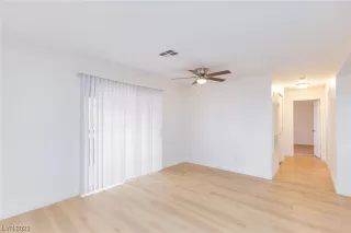 Photo #6: 2482598 Listing 