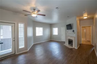 Photo #5: 2482610 Listing