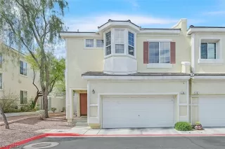 Photo #1: 2482617 Listing