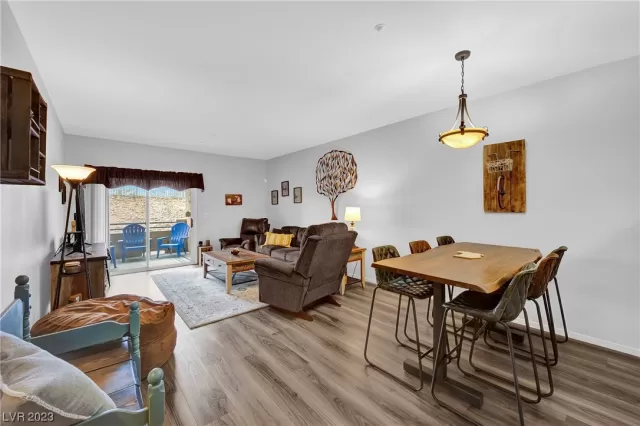 MLS: 2482634 Condo For Sale