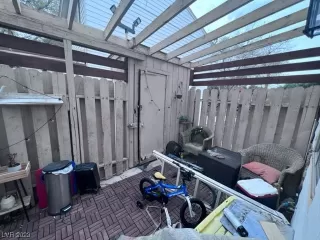 Photo #4: 2482705 Listing 