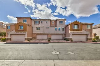 Photo #1: 2482781 Listing 