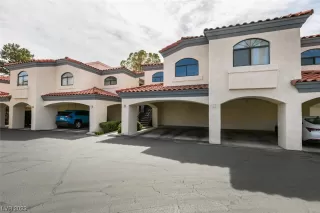 Photo #2: 2482827 Listing