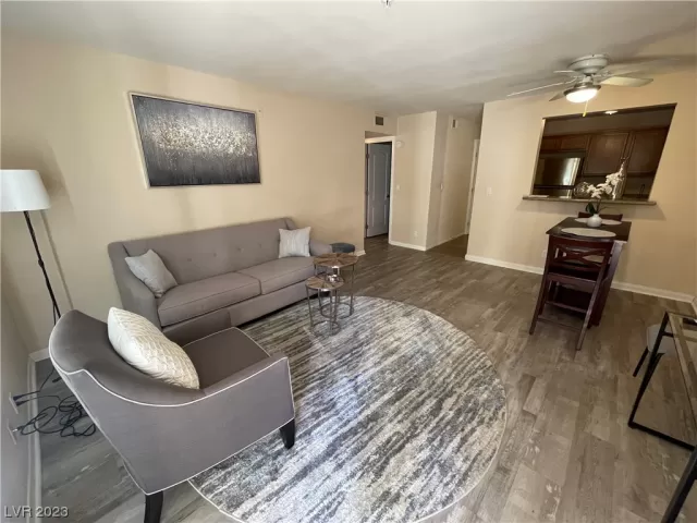 MLS: 2482831 Condo For Sale