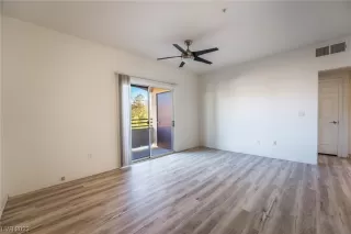 Photo #1: 2482860 Listing 