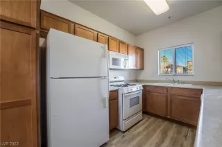 Photo #6: 2482860 Listing 