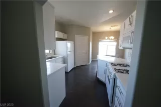 Photo #4: 2482866 Listing 