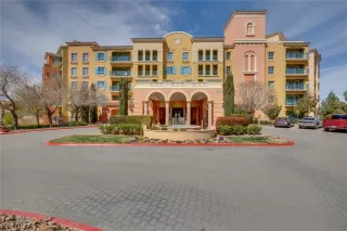 Photo #1: 2482873 Listing