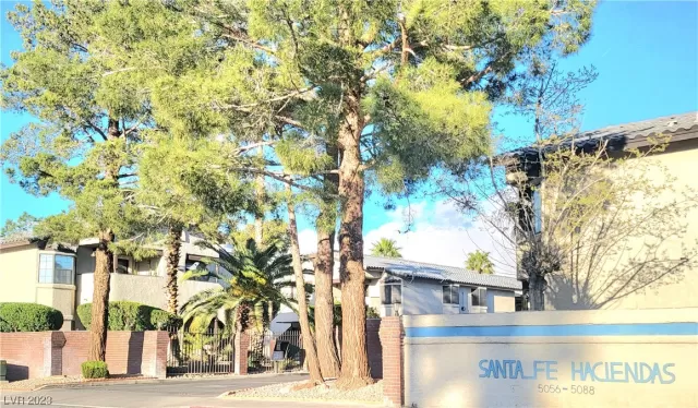 MLS: 2482930 Condo For Sale