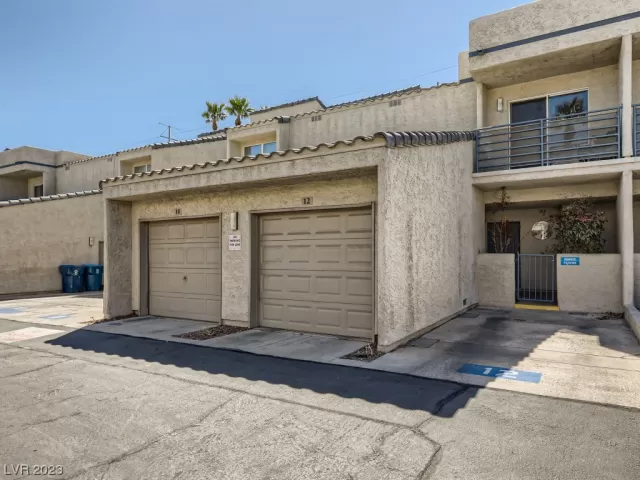 MLS: 2482945 Condo For Sale