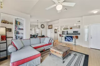 Photo #3: 2482947 Listing 