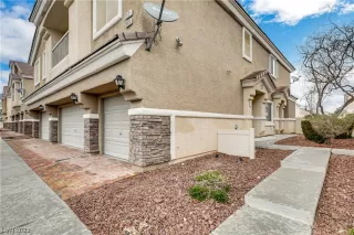 Photo #1: 2482955 Listing 