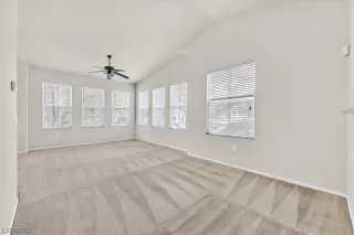 Photo #3: 2482960 Listing 