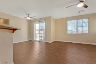 Photo #3: 2482966 Listing 