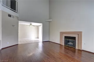 Photo #5: 2482983 Listing 