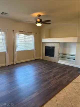 Photo #3: 2483002 Listing 