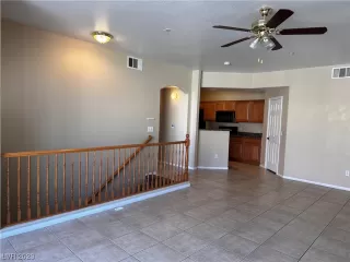 Photo #3: 2483005 Listing 