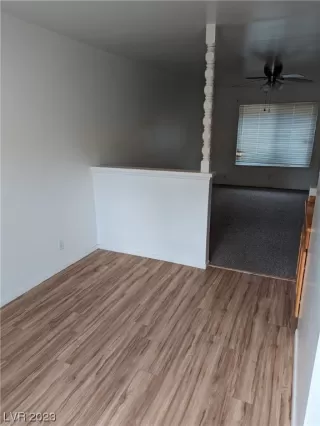 Photo #4: 2483009 Listing