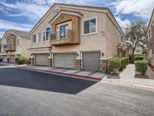 MLS: 2483013 Condo For Sale