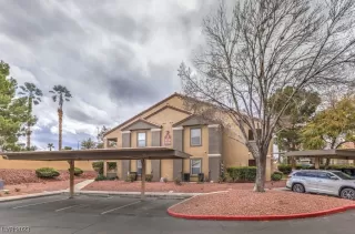 Photo #2: 2483030 Listing