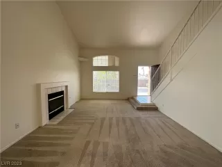 Photo #3: 2483036 Listing 