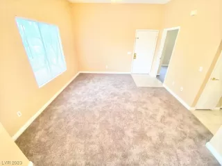 Photo #1: 2483039 Listing 