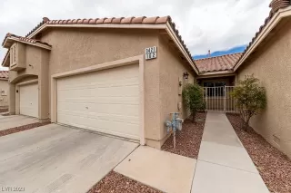 Photo #2: 2483090 Listing 