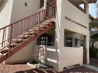 Photo #1: 2483107 Listing 