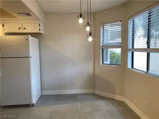 Photo #3: 2483107 Listing 