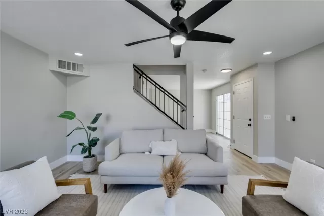 MLS: 2483123 Condo For Sale