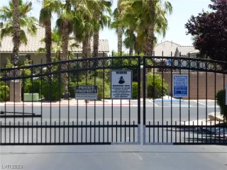 Photo #1: 2483124 Listing 