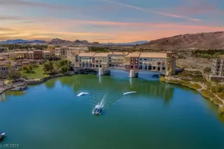 Photo #1: 2483133 Listing