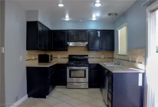 Photo #4: 2483171 Listing 