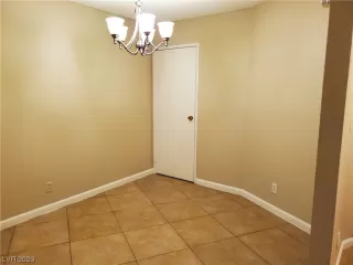 Photo #4: 2483213 Listing 