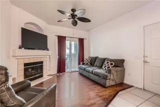 Photo #1: 2483238 Listing