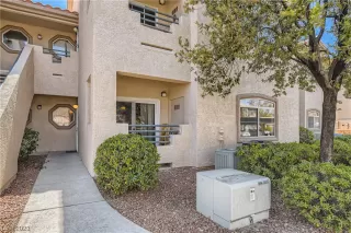 Photo #6: 2483238 Listing